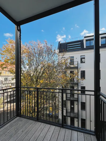 Zuhause mit modernisiertem Charme in Friedrichshain — photo 1